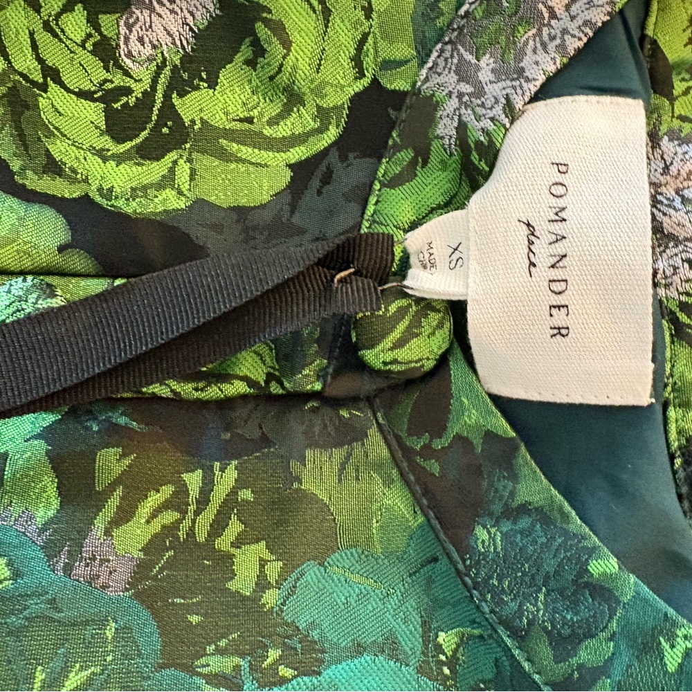 Green Jacquard Samantha Dress by Pomander Place - Picture 5 of 5